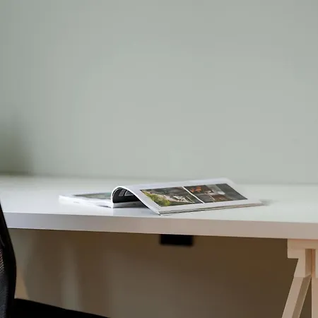 아파트 Family With A Remote Work Space In By Renters 포즈난